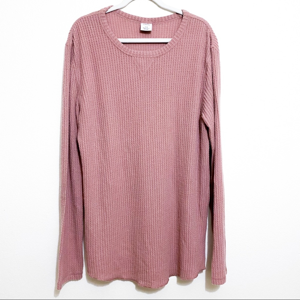 Urban Outfitters Waffle Knit Long Sleeve Shirt Size XL